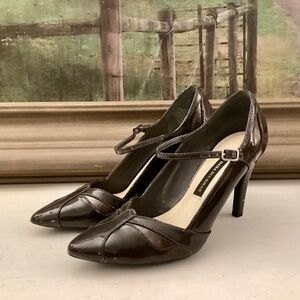 Dana Buchman Mary Jane Patent Leather Pumps Sz 8M DB LOLA Grey Silver accents